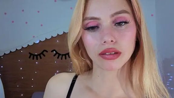 emma_wockll_t