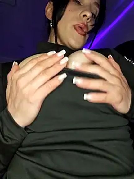 MsSuckuBust