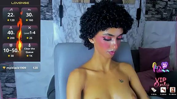 Queen_Cuarxxo