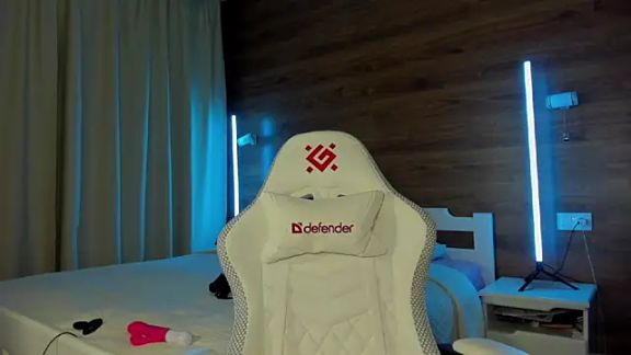 Elizabeth_Hottie_