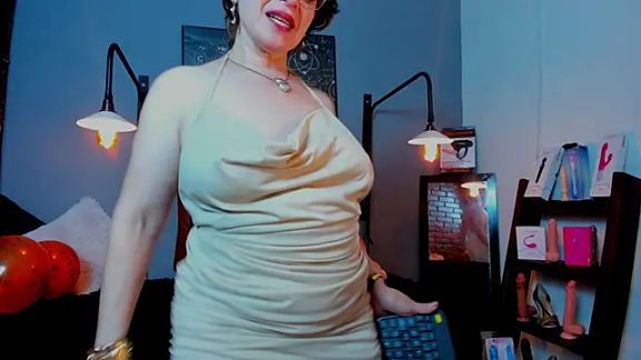 Samantha_mature56