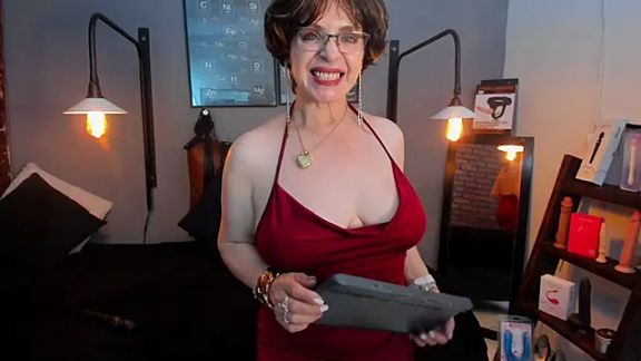 Samantha_mature56