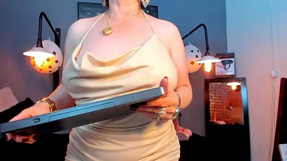 Samantha_mature56