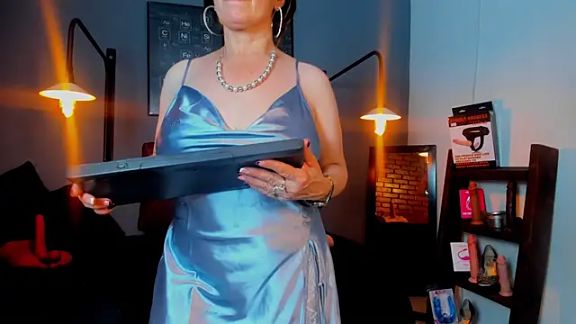 Samantha_mature56