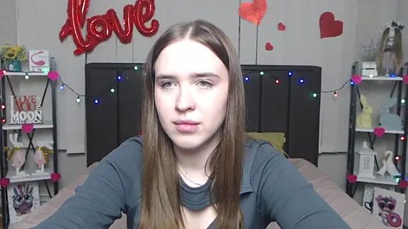 LauraHlot