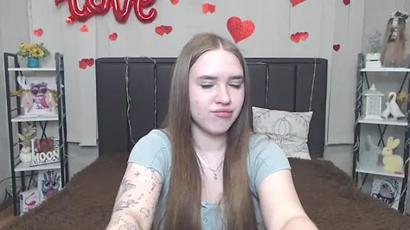 LauraHlot