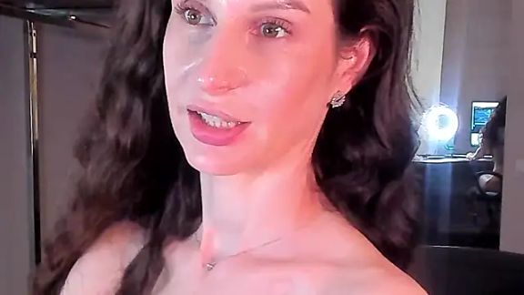 Mila_Anders