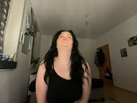 Littlelea69@xh