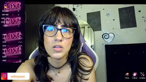 AvlieQueen