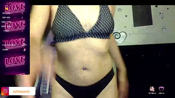 AvlieQueen