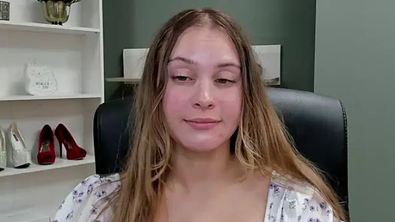 kitty_valeria