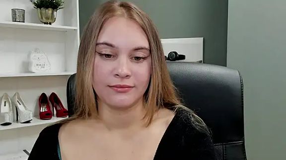 kitty_valeria