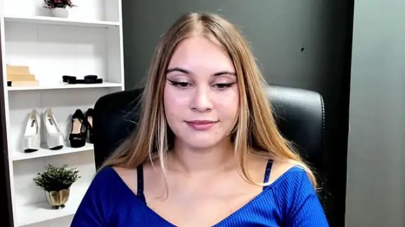 kitty_valeria