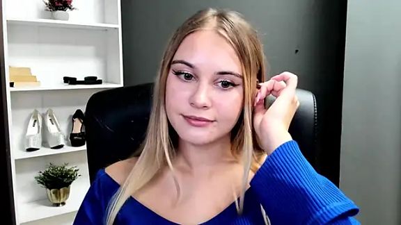 kitty_valeria