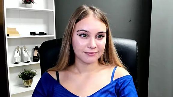 kitty_valeria