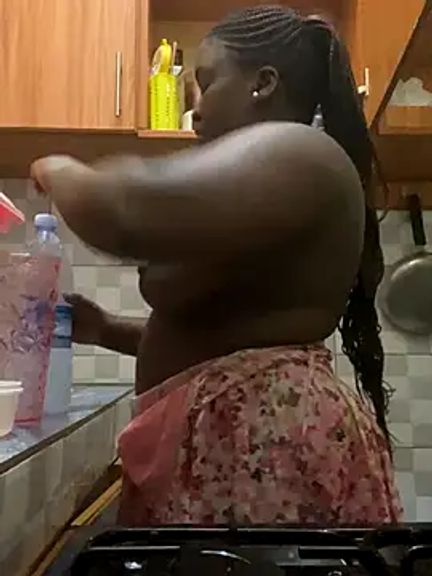 sweet18creamybigpussy