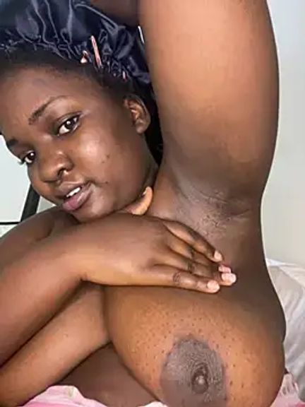 sweet18creamybigpussy