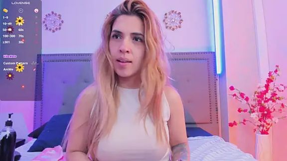 EvaaLovia1