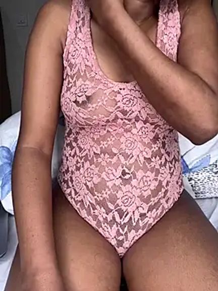 Ravishing_Rubi