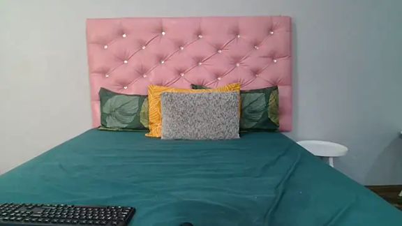 LactatingSeductiveEbony