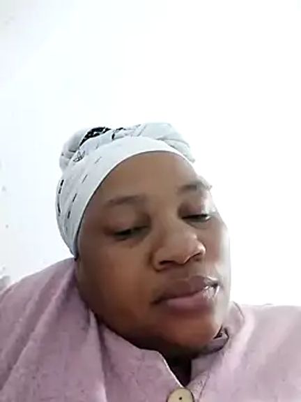 Bustyslave48