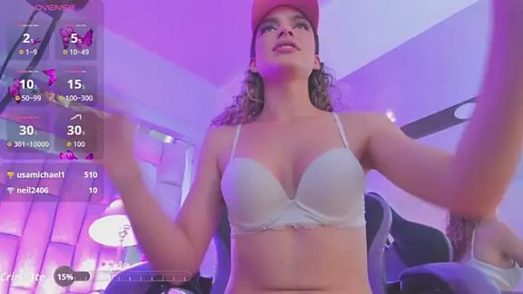 mariiahneedles