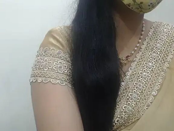 Lovely_Siri_23