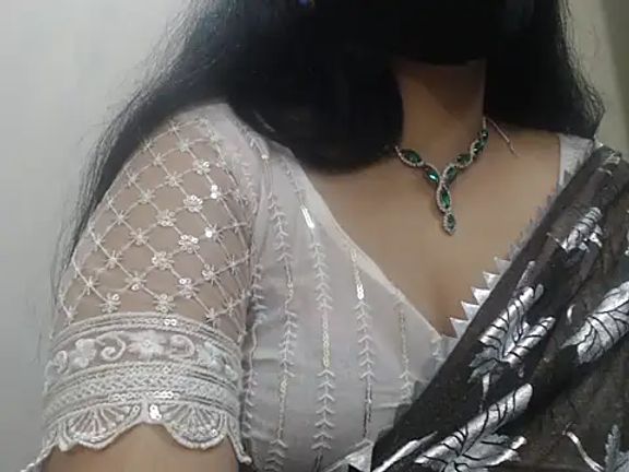 Lovely_Siri_23