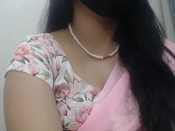 Lovely_Siri_23