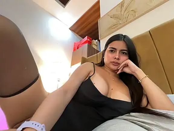 Bombshell_Rebbecca