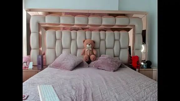 candy-sam28
