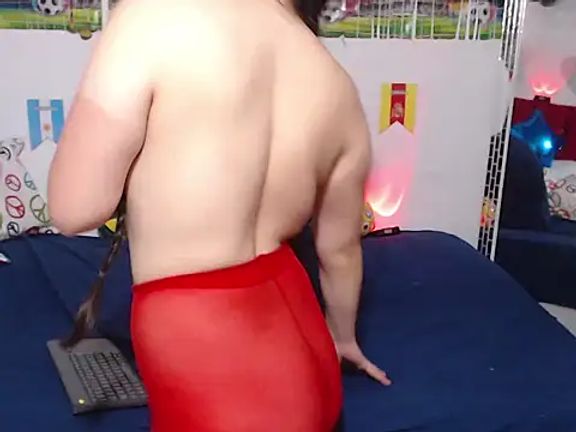 Angela_18honey