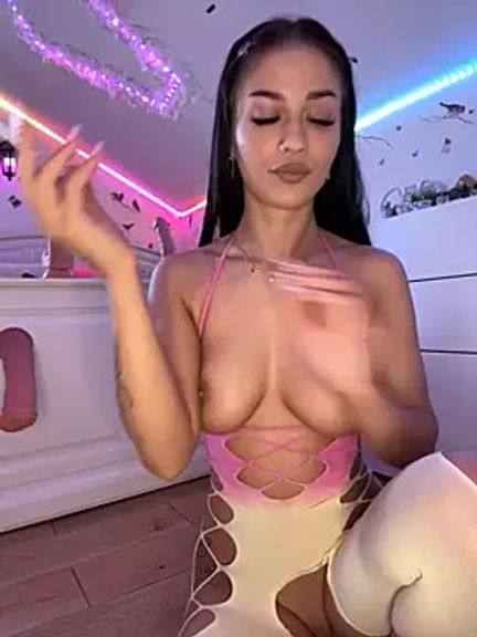 SelenaBee
