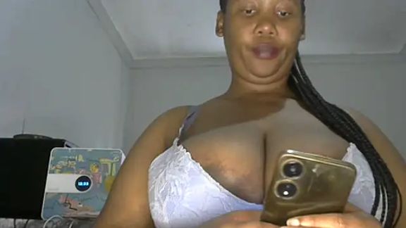 NippleMilkXx
