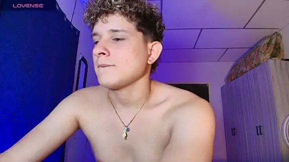 Nathan_Bluee