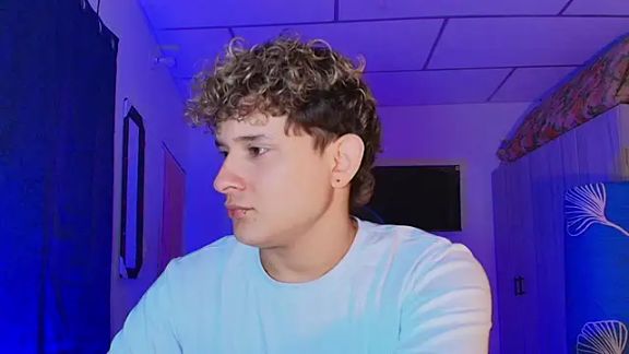 Nathan_Bluee