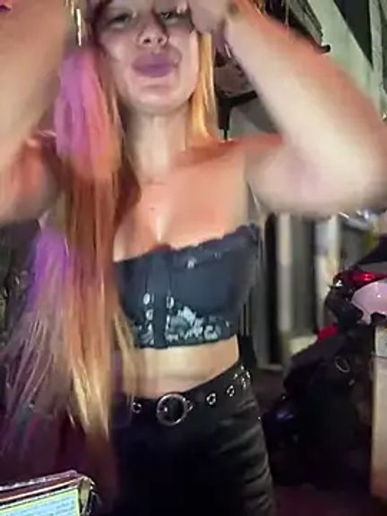 Amber_Martins_
