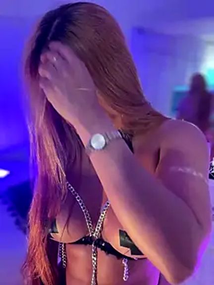 Amber_Martins_