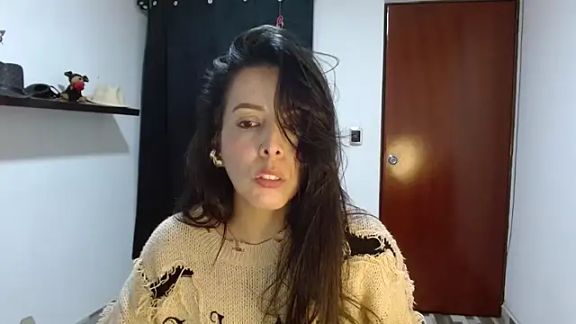 ella_peck