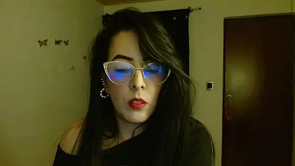 ella_peck