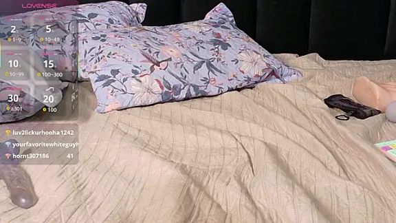 petitelittleebony