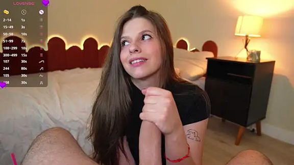 cuteface_bigass_