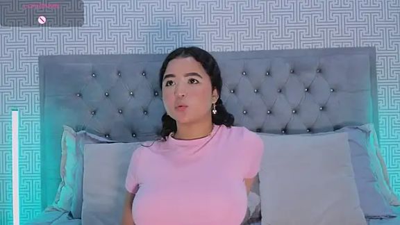 Evaa_Lunna_