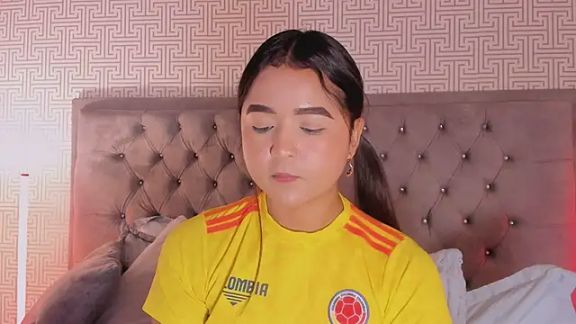 Evaa_Lunna_