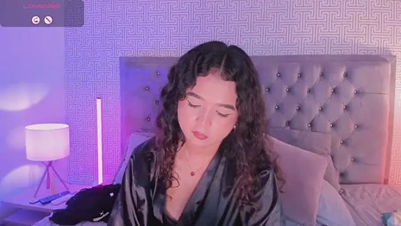 Evaa_Lunna_