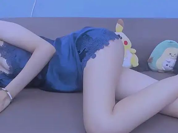 Ly__