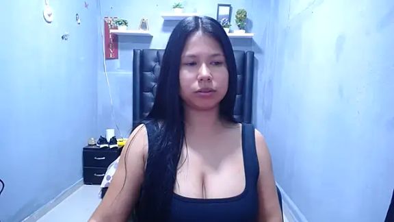 Letty_Plugxo