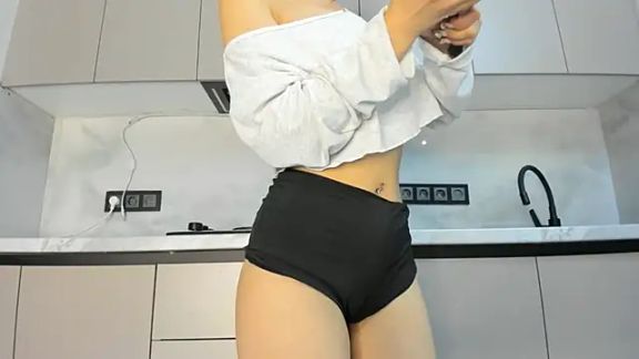 Mia_Meow_