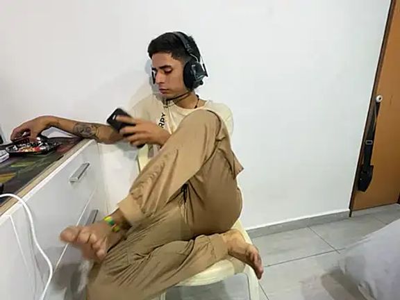 Max_TheHorseDick