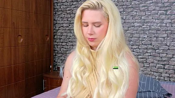 CuteBlondeMe